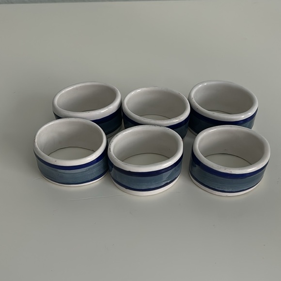 NWOT Crate&Barrel Stoneware Napkin Rings / Holders (Set of 6) - Picture 3 of 4